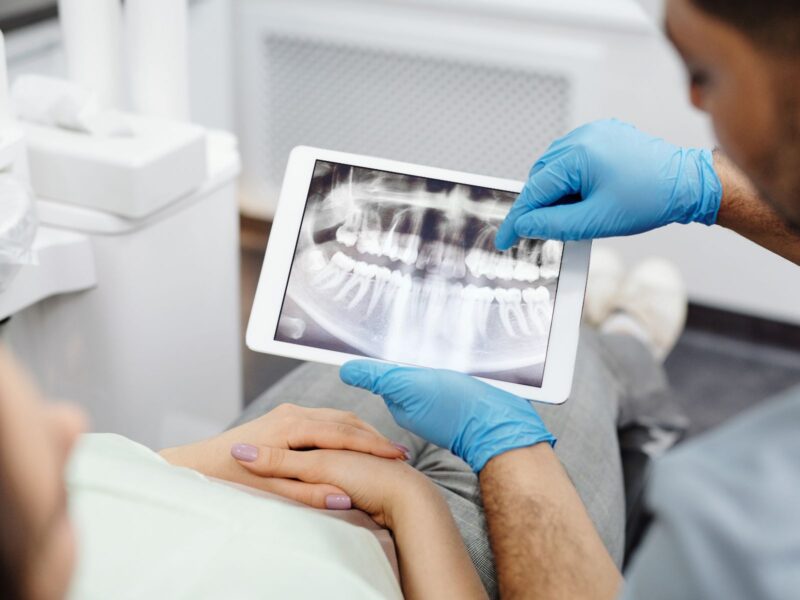post-main-image-2018-Dentists Tackle Opioid Epidemic